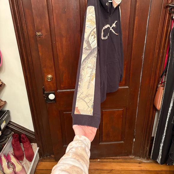 Black Hoodie with Fish Design - Picture 2 of 6